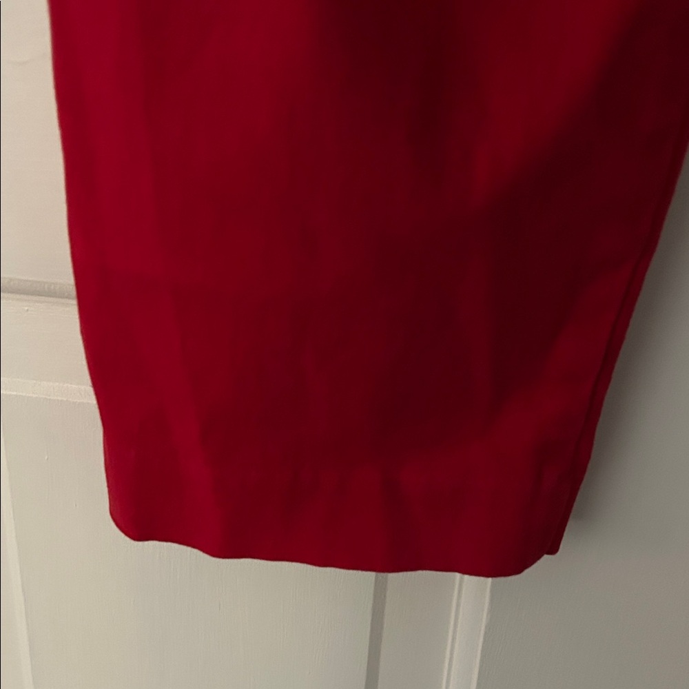 Old Navy Women's Bold Red Cropped Pants - size 16 - Picture 10 of 11